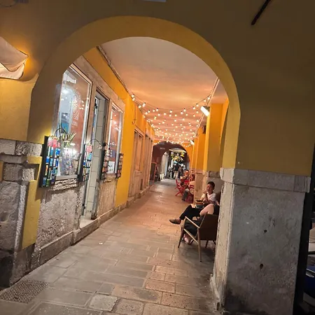 Casa Mia *
